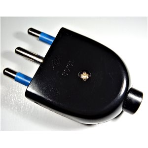 Spina 2P+T 16A 250V nera IMQ