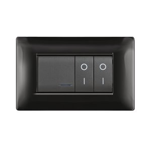 Placca MyLife Q 4 moduli nero
