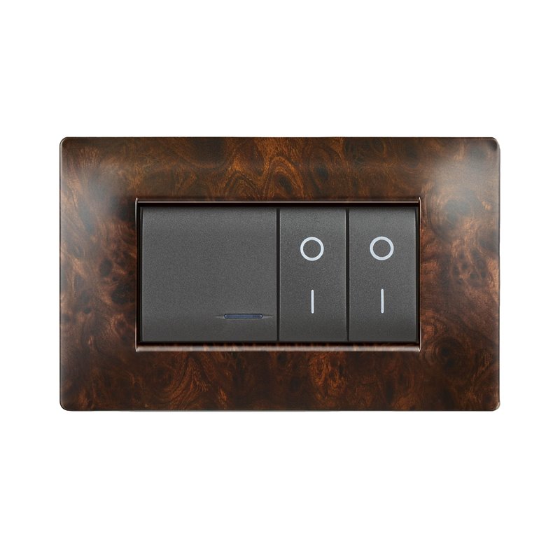 Placca MyLife Q 4 moduli radica