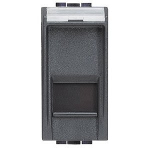 btnet - living int RJ45 toolless UTP cat